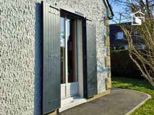 Volets battants solaires